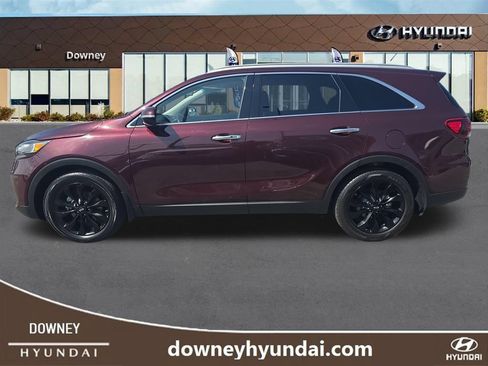 Used 2020 Kia Sorento EX FWD image 2