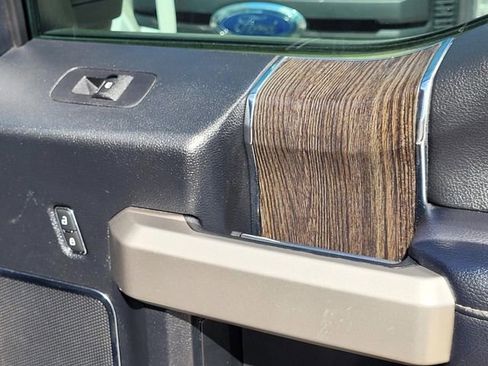 Used 2020 Ford F350 Lariat w/ Lariat Ultimate Package image 12