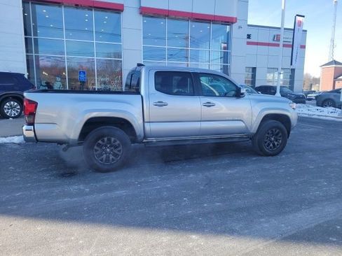 Used 2023 Toyota Tacoma SR5 image 2