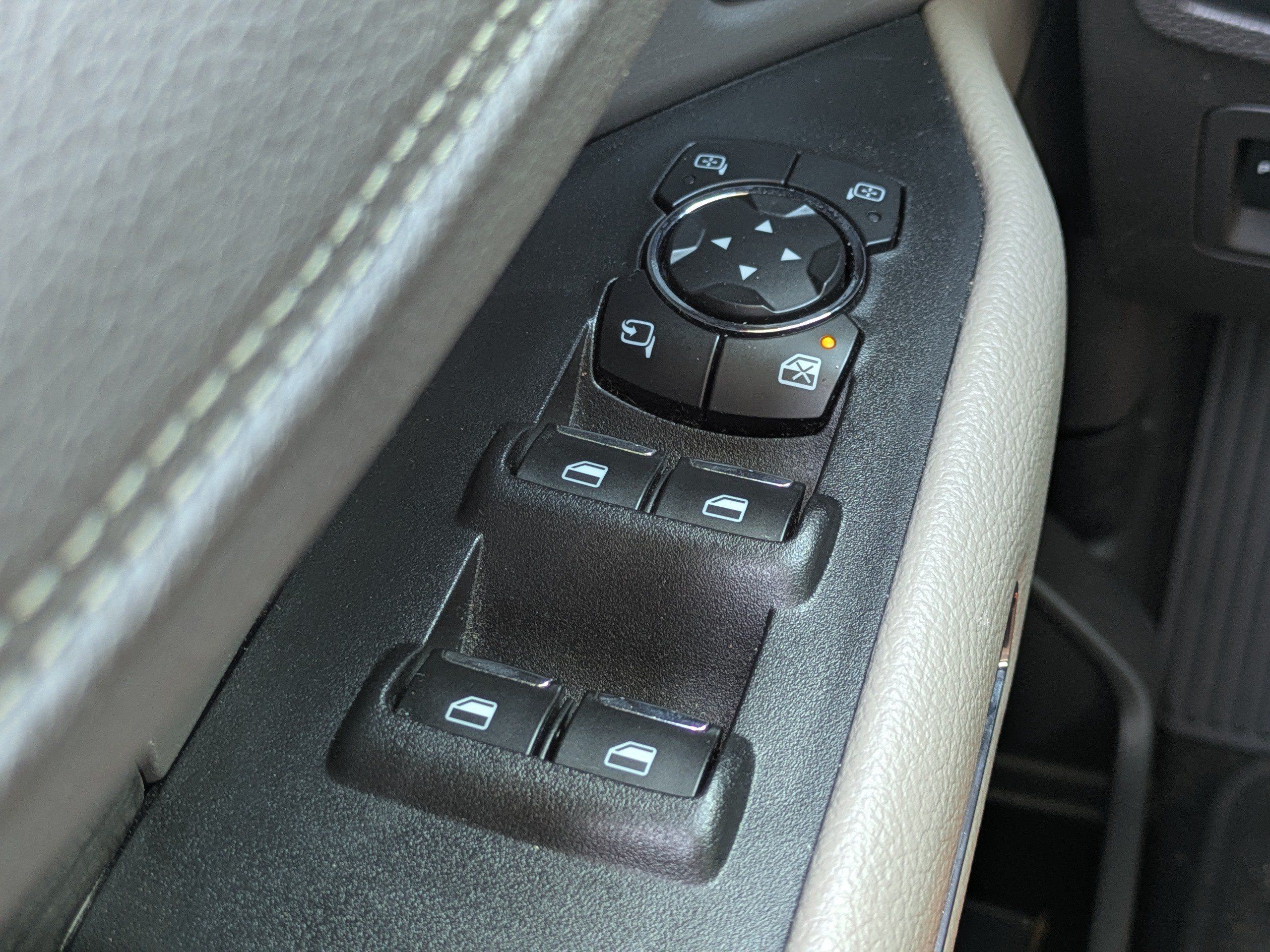 Used 2021 Ford Expedition Limited RWD image 20