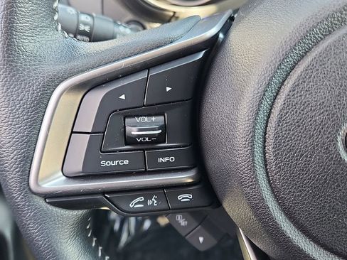 Used 2020 Subaru Forester Limited image 23