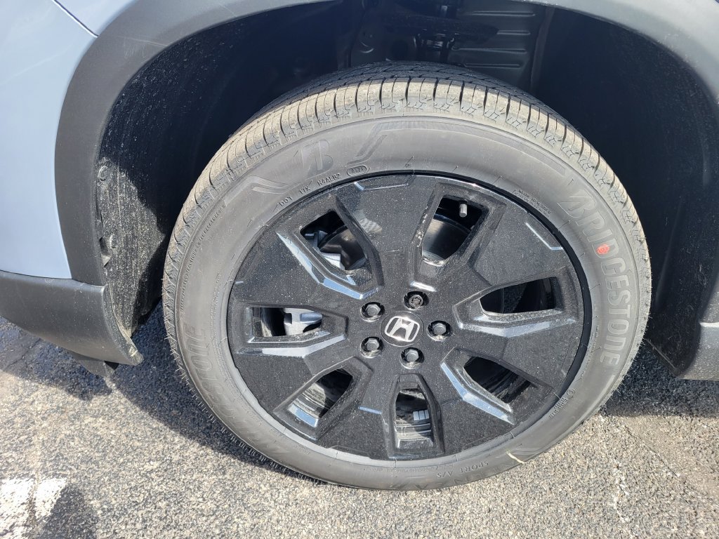 New 2026 Honda Pilot Black Edition image 12