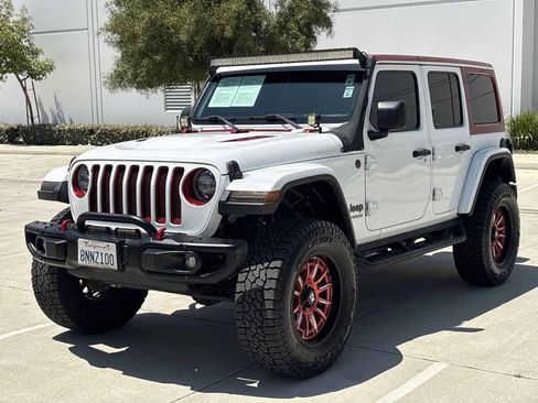 Used 2018 Jeep Wrangler Unlimited Rubicon AWD/4WD image 7