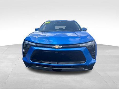 Used 2024 Chevrolet Blazer EV LT AWD/4WD image 9