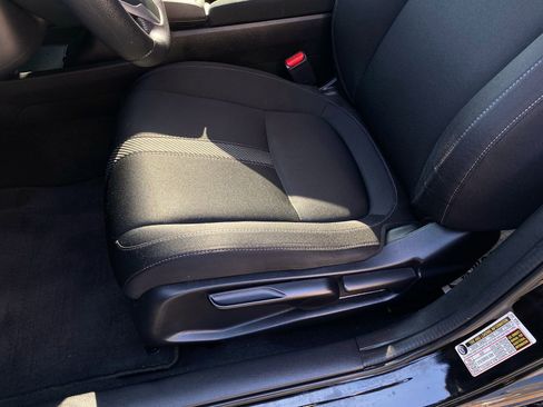 Used 2018 Honda Civic EX image 11