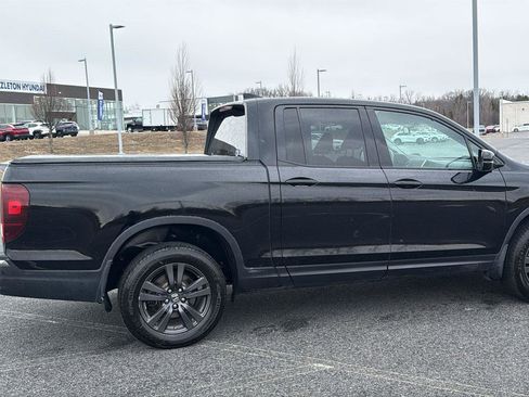 Used 2018 Honda Ridgeline Sport image 5
