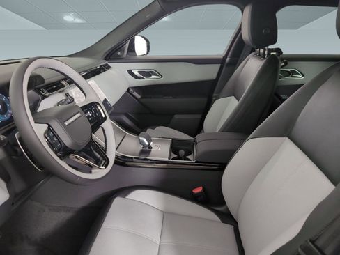 Certified 2026 Land Rover Range Rover Velar Dynamic SE image 4
