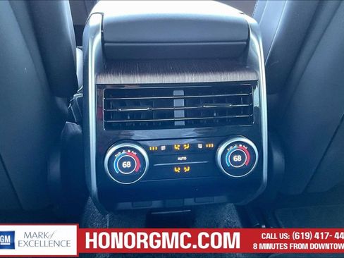 Used 2023 Land Rover Range Rover SE AWD/4WD image 10