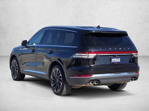 Used 2023 Lincoln Aviator Reserve w/ Equipment Group 201A AWD/4WD image 6