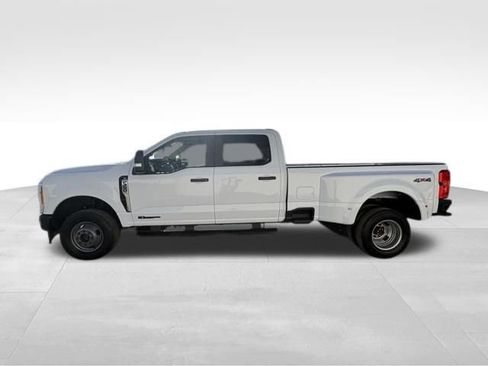 Used 2023 Ford F350 XL image 12