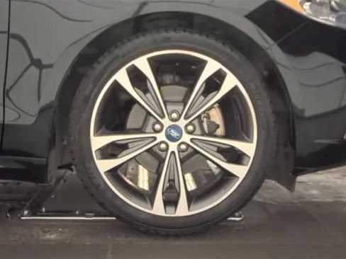 Used 2019 Ford Fusion Titanium image 20