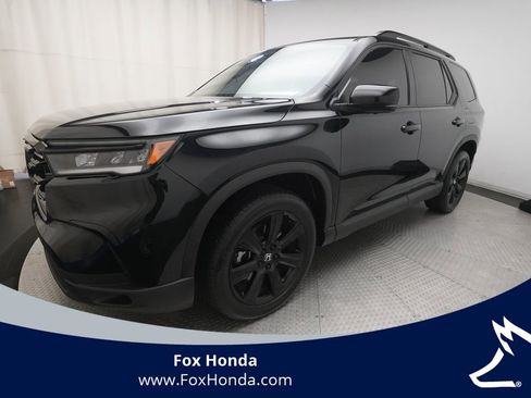 Certified 2025 Honda Pilot Black Edition image 1