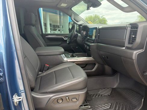 Used 2026 Chevrolet Silverado 2500 LTZ w/ LTZ Plus Package AWD/4WD image 21
