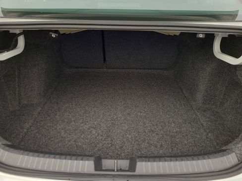 Used 2025 Volkswagen Jetta S image 27