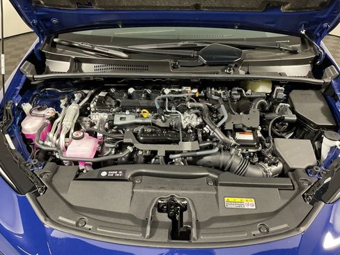 New 2025 Toyota Prius Plug-In Hybrid image 9