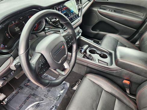 Used 2024 Dodge Durango GT RWD image 14