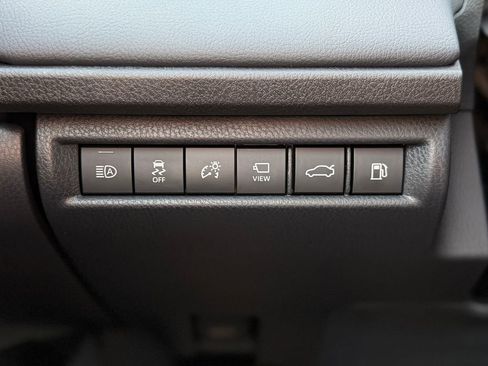 New 2026 Toyota Camry Hybrid AWD/4WD image 25