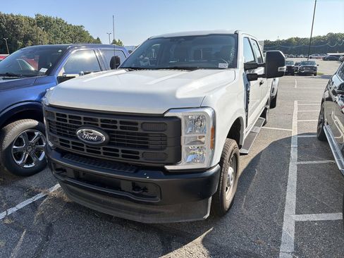 Used 2026 Ford F250 XL AWD/4WD image 5