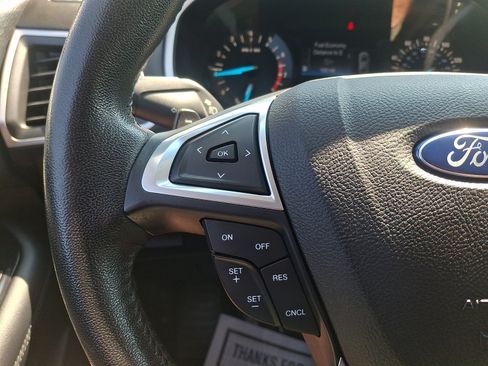 Used 2017 Ford Edge SEL AWD/4WD image 20