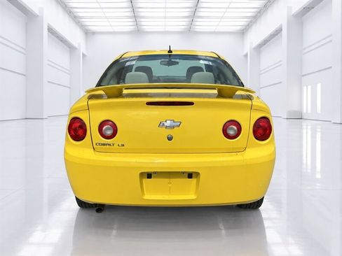 Used 2009 Chevrolet Cobalt LS w/ Protection Package FWD image 4
