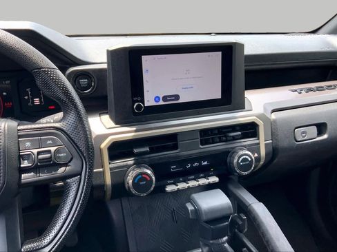 Used 2025 Toyota Tacoma SR5 RWD image 7