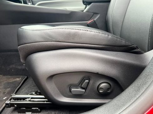 New 2026 Jeep Compass Limited image 9