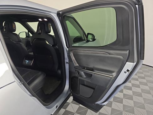 Used 2024 Rivian R1T Adventure image 19