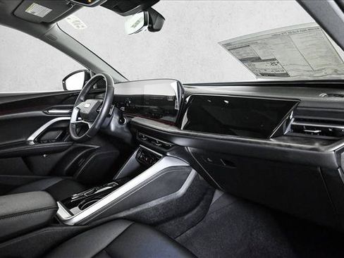 Certified 2025 Audi Q5 Premium w/ Convenience Package AWD/4WD image 23