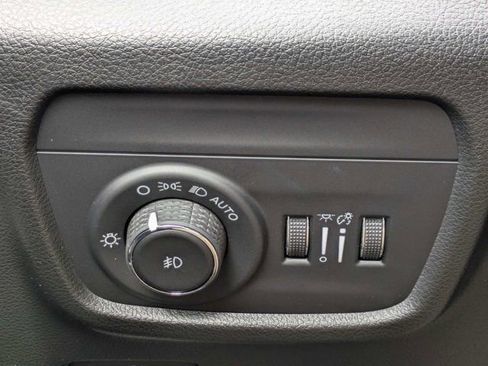 New 2026 Jeep Grand Cherokee L Limited AWD/4WD image 27