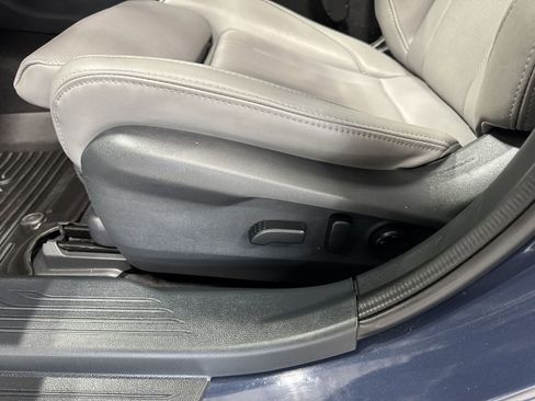 Used 2025 Subaru Legacy Limited image 26