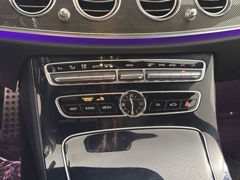 Used 2017 Mercedes-Benz E 43 AMG 4MATIC Sedan image 21