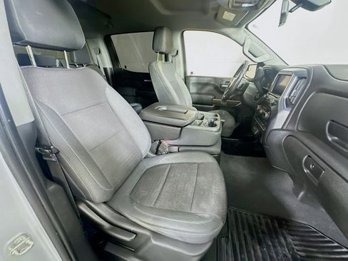 Used 2019 Chevrolet Silverado 1500 LT w/ All-Star Edition image 28