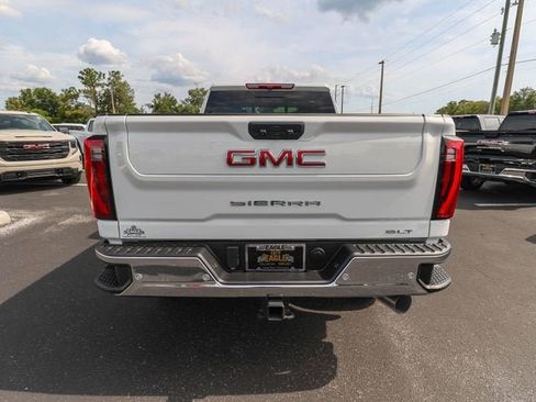 New 2025 GMC Sierra 2500 SLT w/ SLT Premium Package AWD/4WD image 8