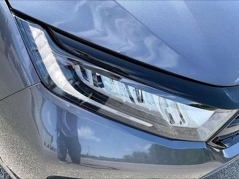 Certified 2025 Honda Odyssey Touring image 27