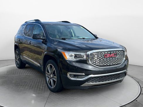 Used 2017 GMC Acadia Denali w/ LPO, Cargo Package image 1