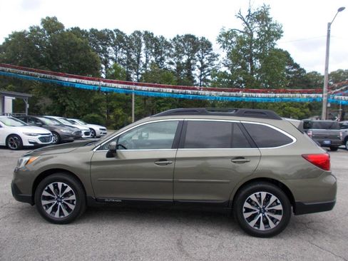 Used 2015 Subaru Outback 2.5i Limited AWD/4WD image 20