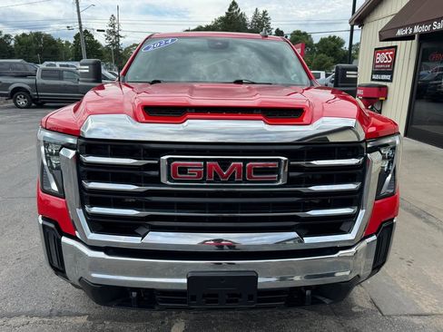 Used 2024 GMC Sierra 2500 SLE image 4