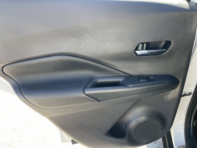 Used 2020 Nissan Kicks SR w/ SR Premium Package FWD image 19