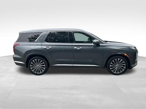 Used 2023 Hyundai Palisade Calligraphy AWD/4WD image 7