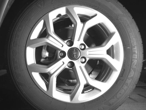 Used 2025 Jeep Compass Latitude image 11