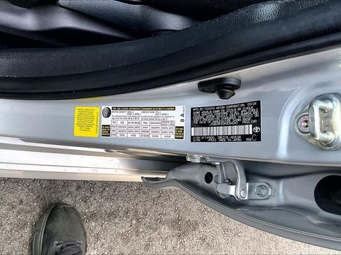 Certified 2024 Toyota Corolla LE FWD image 33