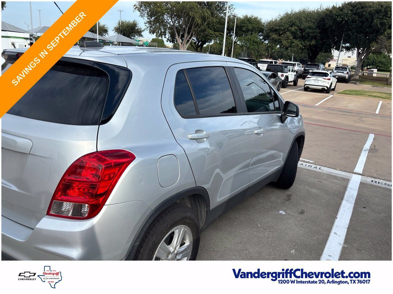 Used 2021 Chevrolet Trax LS w/ Tint and Cruise Package FWD image 10