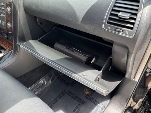 Used 2020 Nissan Armada SL w/ Premium Package image 51