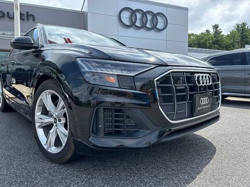 Used 2023 Audi Q8 Prestige w/ Prestige Package AWD/4WD image 17