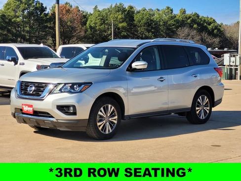 Used 2020 Nissan Pathfinder SL image 4