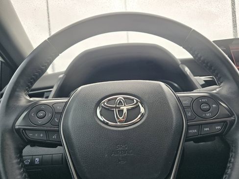 Used 2022 Toyota Camry SE AWD/4WD image 24