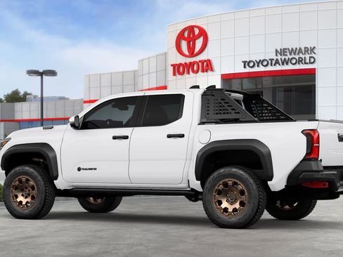 New 2026 Toyota Tacoma 4x4 Double Cab Hybrid image 7