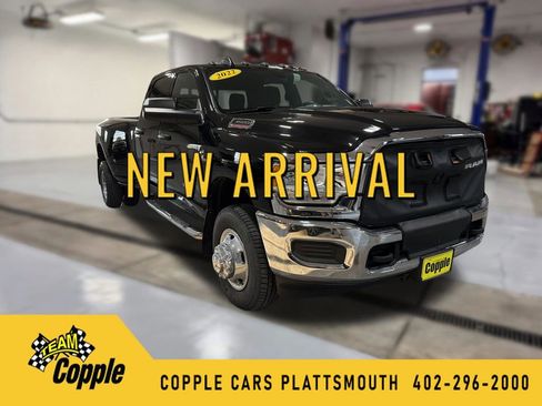 Used 2022 RAM 3500 Tradesman image 1