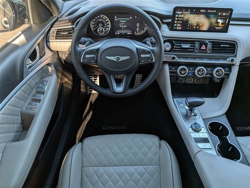 Used 2023 Genesis G70 3.3T w/ Sport Prestige Package image 15