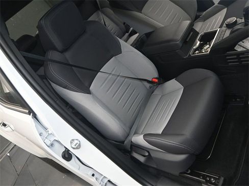 New 2025 Toyota Tacoma TRD Sport image 15